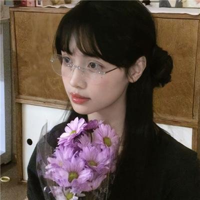 青苔花开